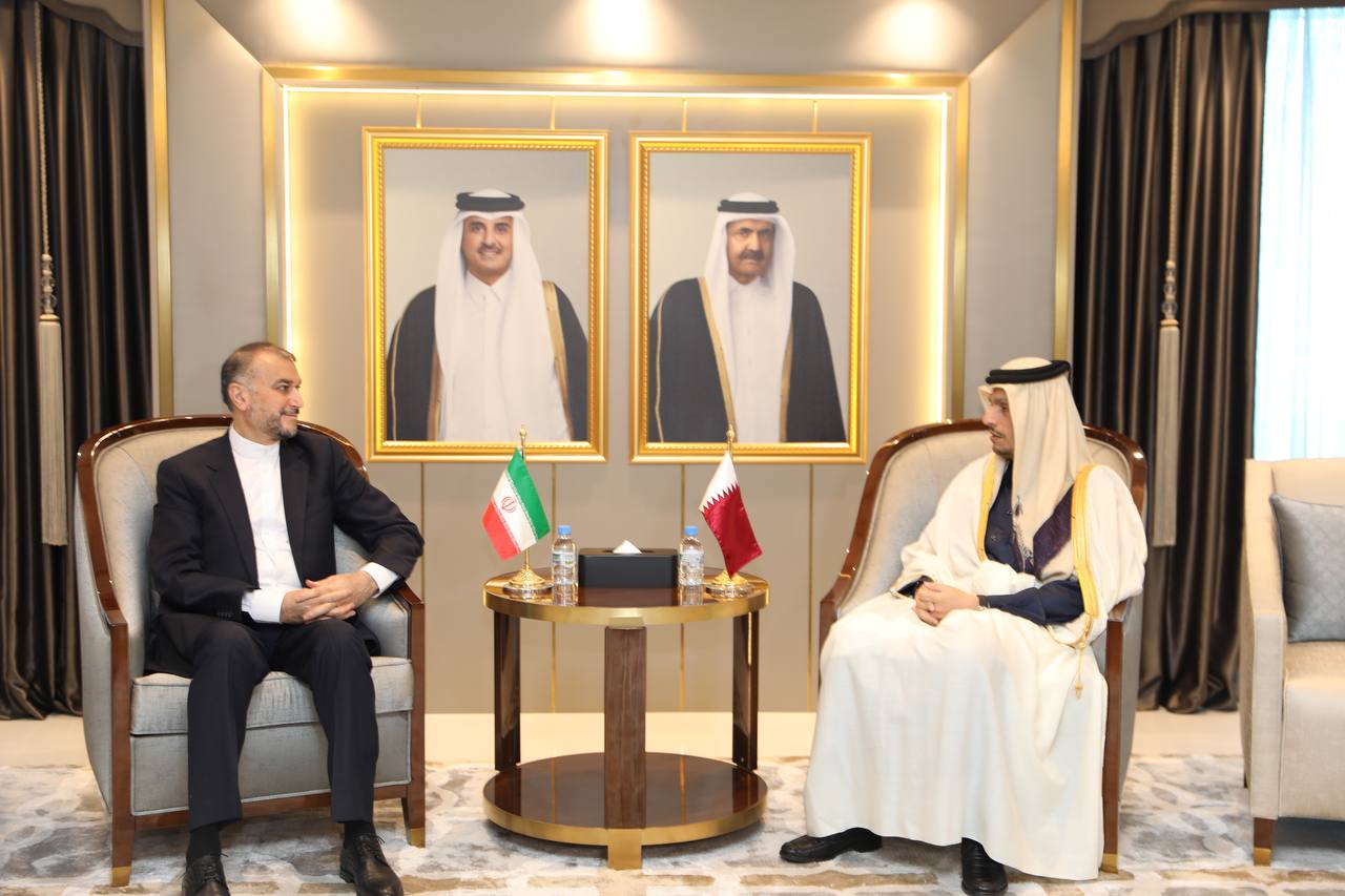 وزيرا خارجية قطر وإيران يتفقان على إنقاذ الحوثي